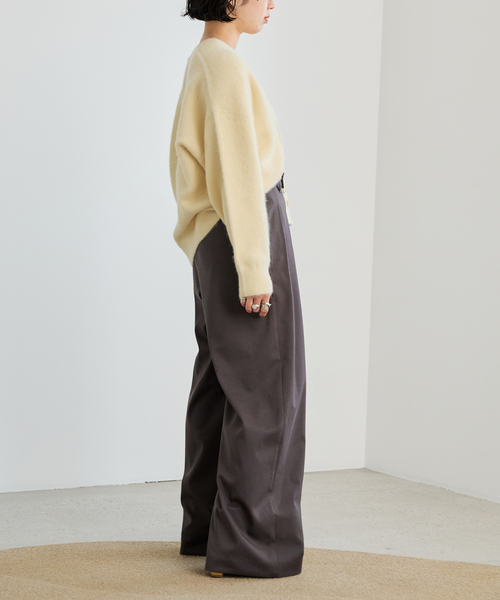 IENA LA BOUCLE（イエナラブークル）の「IENA LA BOUCLE フォックス カシミヤ Vカーディガン（カーディガン/ボレロ・レディース・バーガンディー/イエロー/グレー/ホワイト/ブラック・FREE）」の10枚目の写真