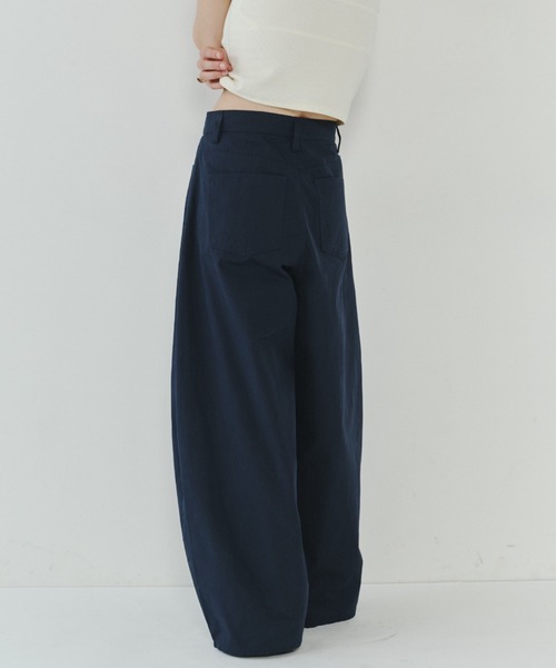 VION(ヴィオン)の「カーブシルエットチノパンツ / Curve Silhouette Chino pants(デニムパンツ・レディース・ネイビー/ベージュ・S/M/ST/MT)」の12枚目の写真