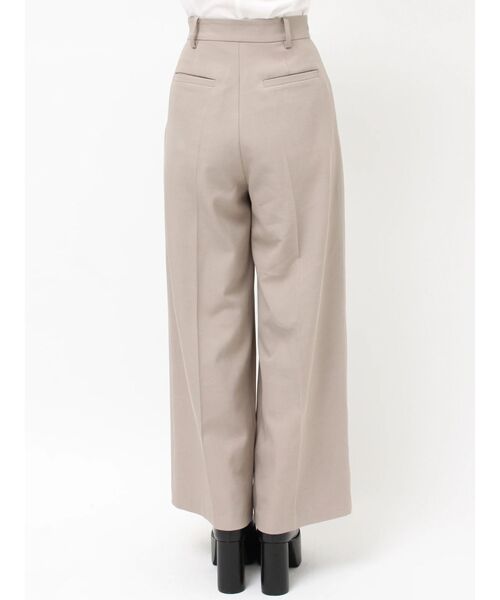 MURUA(ムルーア)の「タックポケットワイドパンツ 秋服(スラックス・レディース・ブラック/ベージュ/グレー・2/1)」の16枚目の写真