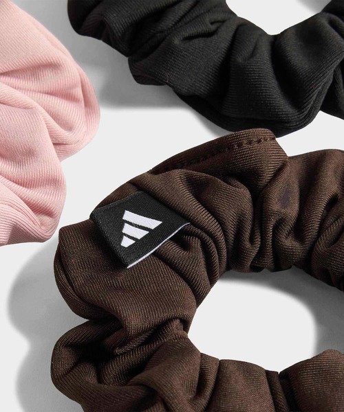 adidas(アディダス)の「シュシュ 3ピース パック / アディダス adidas(シュシュ・レディース・パープル/ブラウン・LARGE)」の4枚目の写真