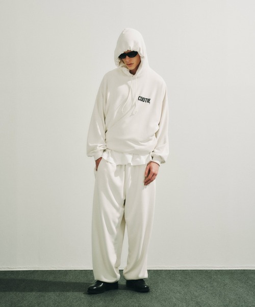COOTIE PRODUCTIONS（クーティープロダクションズ）の「Dry Tech Oversized Sweat Crew（スウェット・メンズ・ブラック・SMALL/MEDIUM/LARGE）」の7枚目の写真