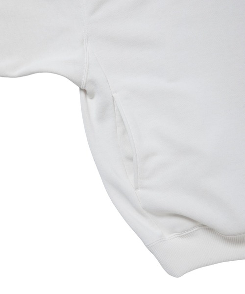 COOTIE PRODUCTIONS（クーティープロダクションズ）の「Dry Tech Oversized Sweat Crew（スウェット・メンズ・ブラック・SMALL/MEDIUM/LARGE）」の4枚目の写真