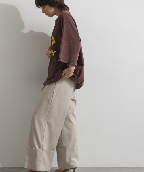 enhaut(アンオート)の「ピグメント加工天竺 パンサー フロッキー プリント ラグラン 裾ドロスト Tシャツ 半袖(Tシャツ/カットソー・レディース・チャコールグレー/ブルー/レッド/グリーン/ブラウン・FREE)」の18枚目の写真