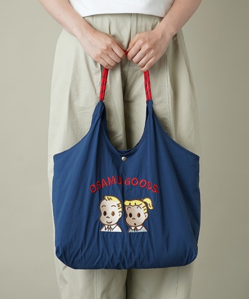 OSAMU GOODS(オサムグッズ)の「【unify × OSAMU GOODS(オサムグッズ)】大容量 A4サイズ収納可 軽撥水 トートバッグ OTNS-01(トートバッグ・レディース・グレー/ブルー/ネイビー/ブルーグリーン/キャメル/アイボリー・ONE SIZE)」の4枚目の写真