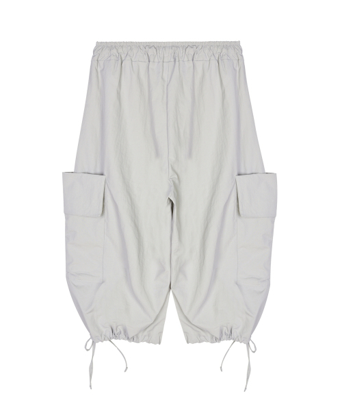 NICK&NICOLE(ニックアンドニコール)の「BERMUDA UTILITY CARGO PANTS_GRAY(スウェットパンツ・レディース・その他・FREE)」の5枚目の写真