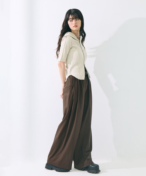STUDIOUS(ステュディオス)の「【STUDIOUS/ステュディオス】Zip Up Hoodie Rib Top/ジップアップフーディリブトップ(パーカー・レディース・ライトブルー/ブラック/キナリ・FREE)」の11枚目の写真