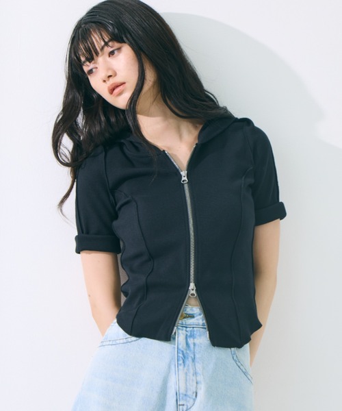 STUDIOUS(ステュディオス)の「【STUDIOUS/ステュディオス】Zip Up Hoodie Rib Top/ジップアップフーディリブトップ(パーカー・レディース・ライトブルー/ブラック/キナリ・FREE)」の3枚目の写真