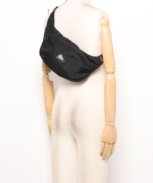 KELTY(ケルティ)の「新商品【KELTY】ASHER FANNY コーデュラナイロン ウエストバッグ / ボディバッグ 4L(ボディバッグ/ウエストポーチ・レディース・ブラック・ONE SIZE)」の5枚目の写真