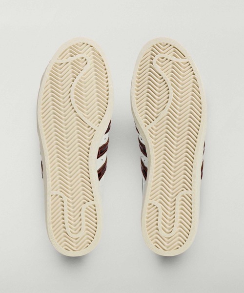 adidas（アディダス）の「ウェールズ・ボナー スーパースター / Wales Bonner Superstar/ アディダスオリジナルス adidas Originals（スニーカー・メンズ・ホワイト系その他・28.5cm/29.5cm/25.5cm/26.0cm/26.5cm/28.0cm/27.0cm/27.5cm/24.5cm/23.5cm/25.0cm）」の3枚目の写真