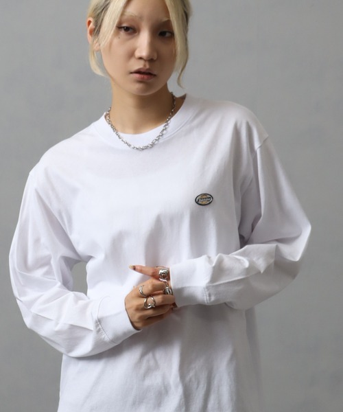 Dickies(ディッキーズ)の「【GENUINE DICKIES/ジェニュインディッキーズ】ワンポイント ミニ刺繍 ワッペン クルーネック 長袖 Tシャツ(Tシャツ/カットソー・メンズ・モカ/ダークグリーン/ブラック/ホワイト・L/XL/M)」の15枚目の写真