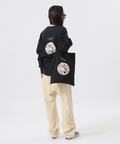 BEAMS BOY(ビームスボーイ)の「【別注】WHOLE EARTH CATALOG / ロングスリーブ Tシャツ(Tシャツ/カットソー・レディース・ブラック・MEDIUM)」の12枚目の写真