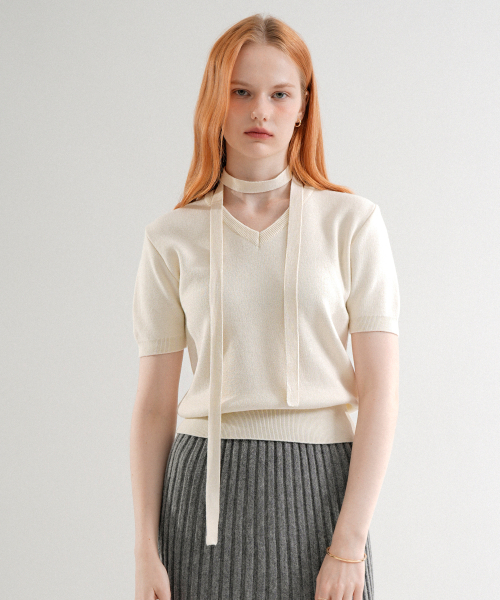 VLETI（ブレッティ）の「Tie Set V-neck Half Knit (Ivory)（ニット/セーター・レディース・アイボリー・FREE）」の2枚目の写真