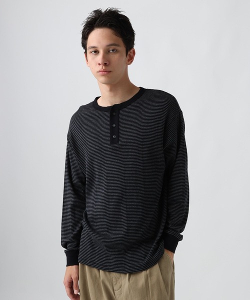 Robert P.Miller（ロバート ピー ミラー）の「[WEB限定]【Robert P.Miller】Panel Rib Henryneck Tee（Tシャツ/カットソー・メンズ・ネイビー/ブラック/ダークグレー/オフホワイト・X-LARGE/MEDIUM/LARGE）」の6枚目の写真