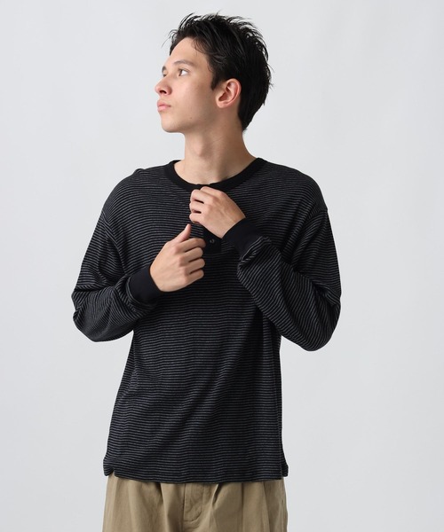 Robert P.Miller（ロバート ピー ミラー）の「[WEB限定]【Robert P.Miller】Panel Rib Henryneck Tee（Tシャツ/カットソー・メンズ・ネイビー/ブラック/ダークグレー/オフホワイト・X-LARGE/MEDIUM/LARGE）」の11枚目の写真