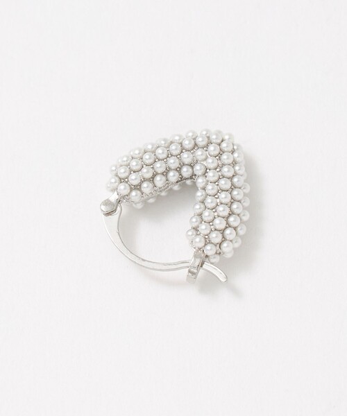 UNITED ARROWS(ユナイテッドアローズ)の「イミテーションパール ハート フープピアス(ピアス(両耳用)・レディース・シルバー・FREE)」の4枚目の写真