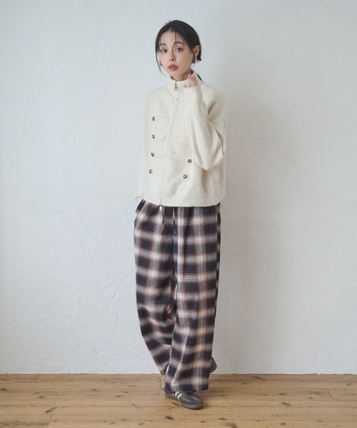 Anclear oui（アンクリアウィ）の「クレープチェックイージーパンツ（その他パンツ・レディース・ブラック/ブラウン・F）」の7枚目の写真