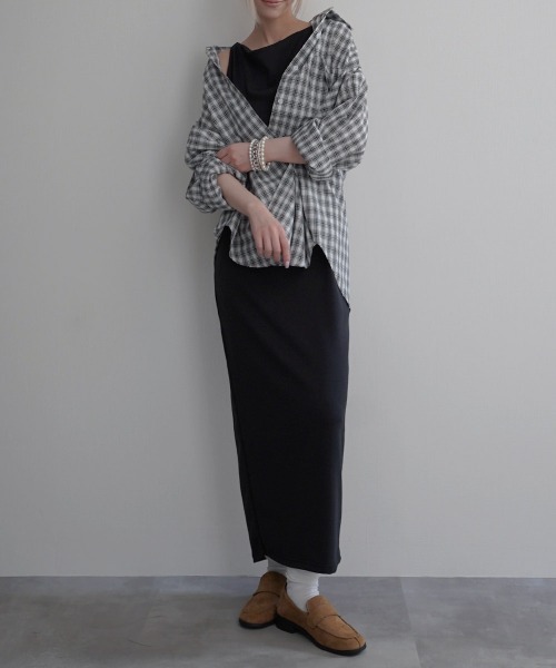 Rashik(ラシク)の「【Rashik】スリムフィットボートネックワンピース(ワンピース・レディース・ベージュ/ブラウン/ブラック・FREE)」の16枚目の写真