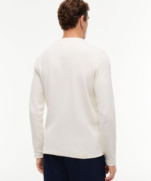 TOMMY HILFIGER（トミーヒルフィガー）の「スリム長袖ヘンリーネックワッフルTシャツ（Tシャツ/カットソー・メンズ・ネイビー/ホワイト・SMALL/MEDIUM/LARGE/X-LARGE）」の5枚目の写真