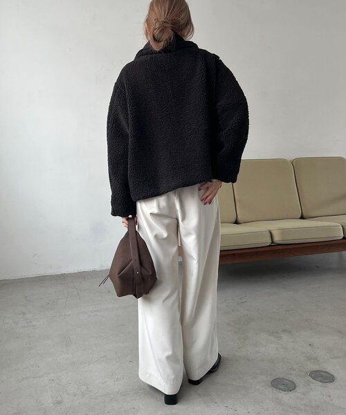 CAPRICIEUX LE'MAGE(カプリシューレマージュ)の「プードルミドルコート(その他アウター・レディース・ライトベージュ/ブラウン/ブラック・38/36)」の18枚目の写真