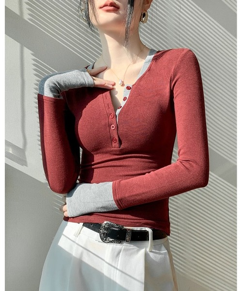 inst.ALL（インストール）の「レイヤード風バイカラーヘンリートップス（Tシャツ/カットソー・レディース・レッド/ブラウン/ブラック・M）」の3枚目の写真