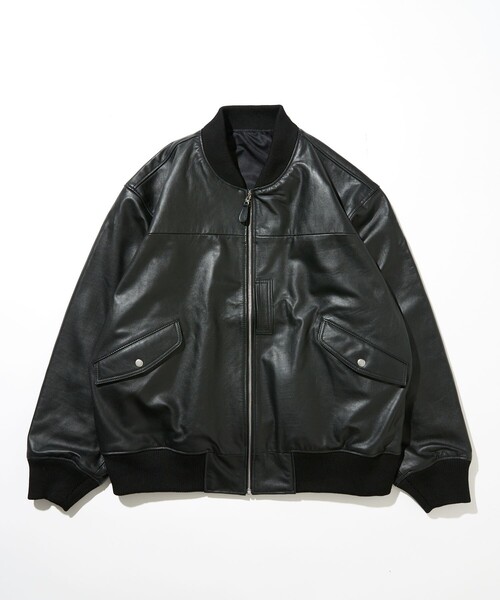 Firsthand(ファーストハンド)の「Firsthand/ファーストハンド 【限定展開】Leather Big MA-1 レザー ビッグ ブルゾン(MA-1・メンズ・ブラック・MEDIUM/LARGE)」の2枚目の写真