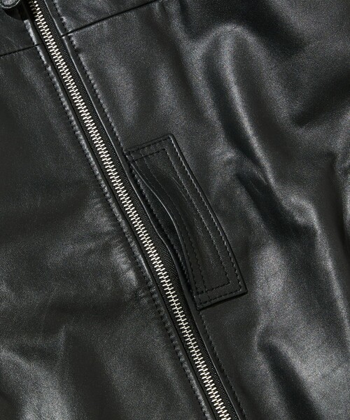 Firsthand(ファーストハンド)の「Firsthand/ファーストハンド 【限定展開】Leather Big MA-1 レザー ビッグ ブルゾン(MA-1・メンズ・ブラック・MEDIUM/LARGE)」の4枚目の写真