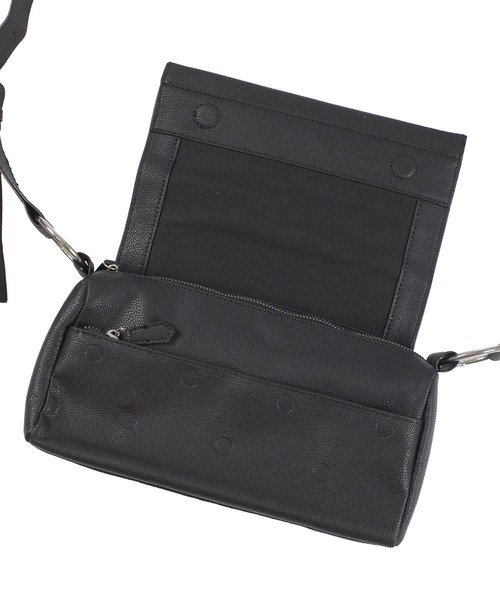 INNOCENT（イノセント）の「【BAG1】レディース ドットデザイン PUレザー ショルダーバッグ（ショルダーバッグ・レディース・ベージュ/シルバー/ブラック・FREE）」の11枚目の写真