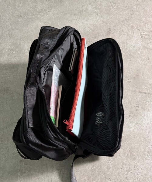 NOIR(ノワール)の「【NoiR(ノワール)】Transistorshoulder / トランジスタショルダー / N26004 / 20.4~33L / ユニセックス【WEB限定】(ショルダーバッグ・メンズ・ブラック・フリー)」の14枚目の写真