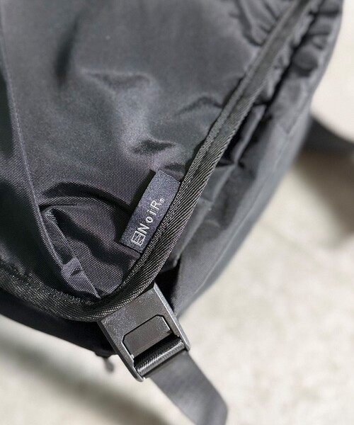 NOIR(ノワール)の「【NoiR(ノワール)】Transistorshoulder / トランジスタショルダー / N26004 / 20.4~33L / ユニセックス【WEB限定】(ショルダーバッグ・メンズ・ブラック・フリー)」の17枚目の写真