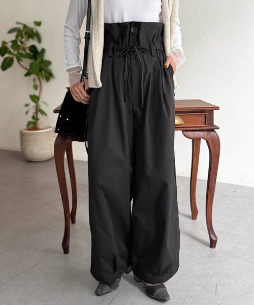 Chez toi(シェトワ)の「ウエスト2WAYパンツ(その他パンツ・レディース・ブラック/ベージュ・FREE)」の2枚目の写真