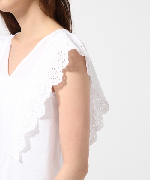 GLOBAL WORK（グローバルワーク）の「レーススリーブVブラウス半袖/710063（シャツ/ブラウス・レディース・ホワイト/ブラック/カーキ/サックスブルー・LARGE/MEDIUM）」の8枚目の写真