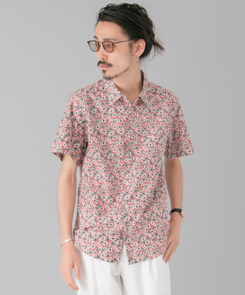 URBAN RESEARCH（アーバンリサーチ）の「UR 柄半袖レギュラーシャツ（シャツ/ブラウス・メンズ・ネイビー/ベージュ/イエロー/ホワイト系その他/レッド/ホワイト/ピンク・LARGE/MEDIUM）」の7枚目の写真