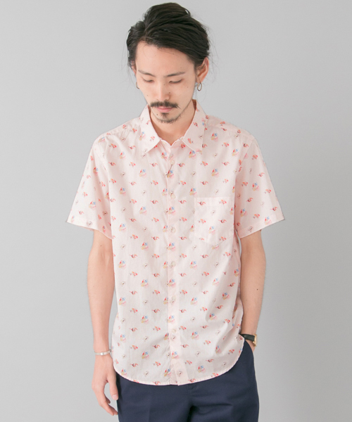 URBAN RESEARCH（アーバンリサーチ）の「UR 柄半袖レギュラーシャツ（シャツ/ブラウス・メンズ・ネイビー/ベージュ/イエロー/ホワイト系その他/レッド/ホワイト/ピンク・LARGE/MEDIUM）」の6枚目の写真