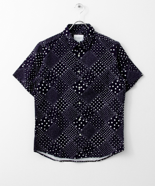 URBAN RESEARCH（アーバンリサーチ）の「UR 柄半袖レギュラーシャツ（シャツ/ブラウス・メンズ・ネイビー/ベージュ/イエロー/ホワイト系その他/レッド/ホワイト/ピンク・LARGE/MEDIUM）」の20枚目の写真