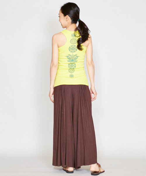 チャイハネ(チャイハネ)の「【チャイハネ】yul ロータスヨガタンク(タンクトップ・レディース・ブラック/ホワイト/グリーン/パープル/イエロー・FREE)」の11枚目の写真