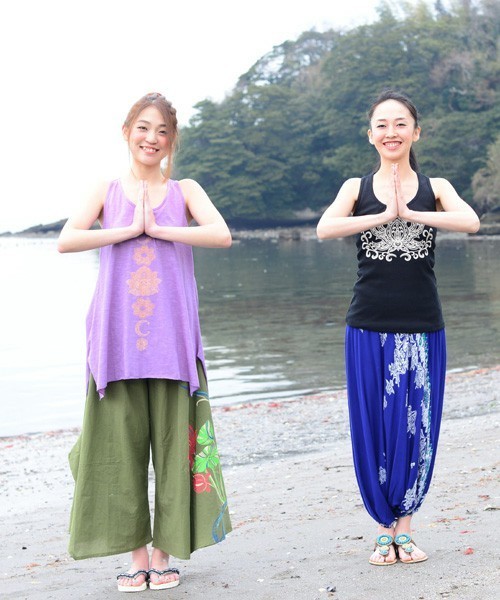 チャイハネ(チャイハネ)の「【チャイハネ】yul ロータスヨガタンク(タンクトップ・レディース・ブラック/ホワイト/グリーン/パープル/イエロー・FREE)」の12枚目の写真