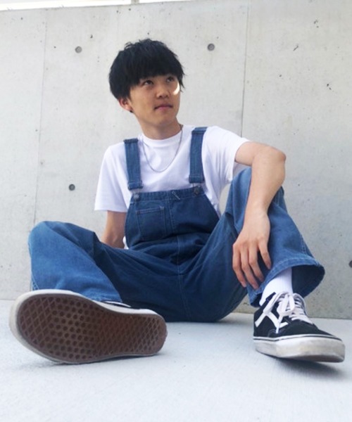 8(eight)(エイト)の「デニムオーバーオール(ユニセックス対応)(サロペット/オーバーオール・メンズ・ブルー/ホワイト/ストライプ/インディゴブルー/ブラック/ブラック系その他/ブルー系その他/ブルー系その他2/カーキ/ブラウン/ブラック系その他2/オリーブ/ブルー系その他4/ブラウン系その他/ブルー系その他3/アイボリー・SMALL/MEDIUM/LARGE/X-LARGE/XX-LARGE/X-SMALL)」の2枚目の写真