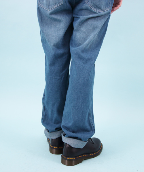 8(eight)(エイト)の「デニムオーバーオール(ユニセックス対応)(サロペット/オーバーオール・メンズ・ブルー/ホワイト/ストライプ/インディゴブルー/ブラック/ブラック系その他/ブルー系その他/ブルー系その他2/カーキ/ブラウン/ブラック系その他2/オリーブ/ブルー系その他4/ブラウン系その他/ブルー系その他3/アイボリー・SMALL/MEDIUM/LARGE/X-LARGE/XX-LARGE/X-SMALL)」の22枚目の写真