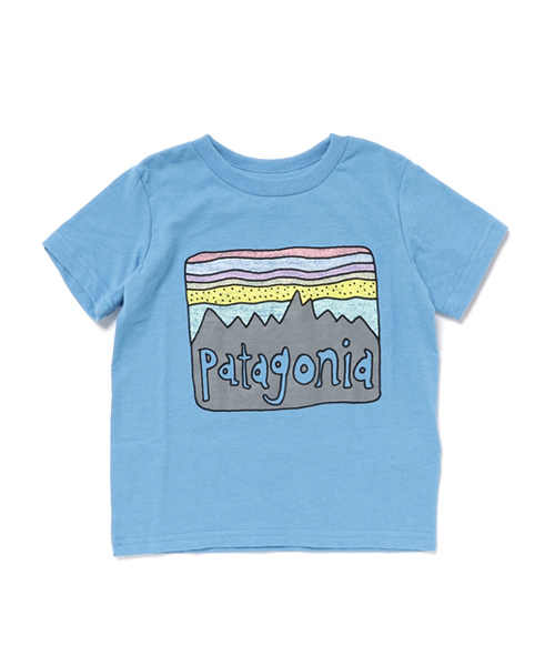 patagonia（パタゴニア）の「patagonia/パタゴニア ベビー・フィッツロイ・スカイズ・コットン／ポリ・Tシャツ （Tシャツ/カットソー・キッズ・ピンク/ブルーグリーン/グレー/ブルー・3/4/5）」の2枚目の写真