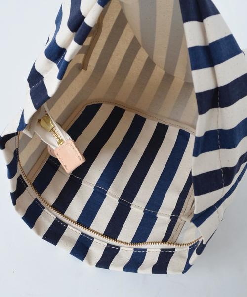 liflattie ships（リフラティ シップス）の「【別注】FOLNA（フォルナ）:マルチストライプ トート ◇（トートバッグ・レディース・ネイビー/グリーン・ONE SIZE）」の14枚目の写真