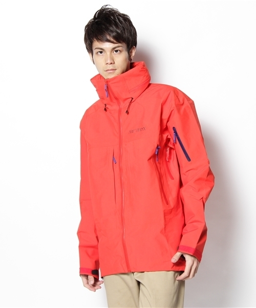 ARC'TERYX 赤 マウンテンパーカー XSTP BEAMS（ビームス）の「ARC'TERYX / VERTICAL JACKET（マウンテン