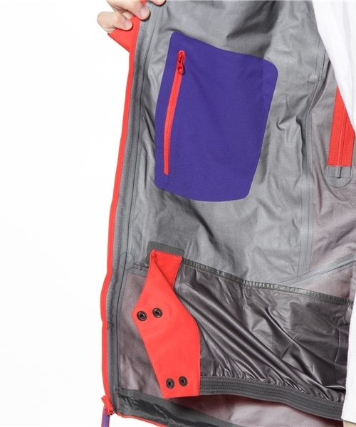 BEAMS（ビームス）の「ARC'TERYX / VERTICAL JACKET（マウンテン