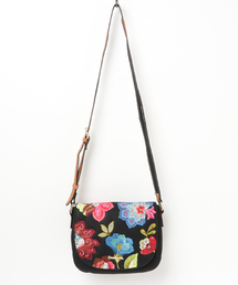 「Desigual/デシグアル」刺繍入ショルダーバッグ