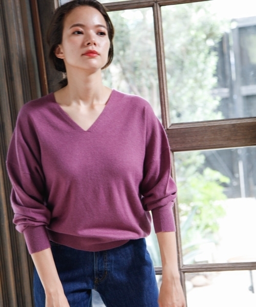 niko and...（ニコアンド）の「SOFFIOVネックプルオーバー（ニット/セーター・レディース・チャコールグレー/ベージュ/パープル/グレー/グリーン・MEDIUM/LARGE）」の5枚目の写真