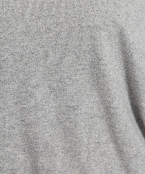 niko and...（ニコアンド）の「SOFFIOVネックプルオーバー（ニット/セーター・レディース・チャコールグレー/ベージュ/パープル/グレー/グリーン・MEDIUM/LARGE）」の17枚目の写真