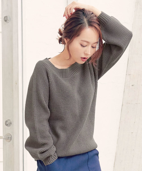 KOBE LETTUCE（コウベレタス）の「ボートネックワッフルニットプルオーバー＊レディース/トップス[C3511]神戸レタス（ニット/セーター・レディース・チャコールグレー/ブラック/パープル/アイボリー・FREE）」の3枚目の写真
