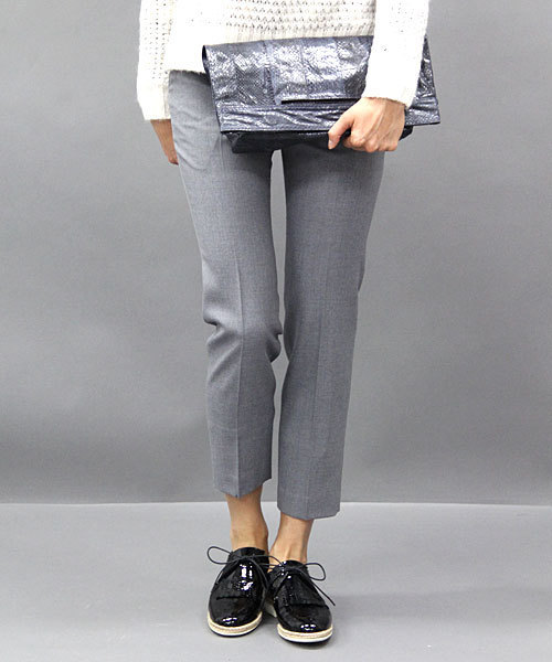 UNITED ARROWS（ユナイテッドアローズ）の「○UAB W サキソニー スリムパンツ◆（スラックス・レディース・ブラック/グレー/ダークグリーン・34/36/38/40）」の3枚目の写真