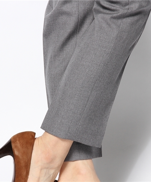 UNITED ARROWS（ユナイテッドアローズ）の「○UAB W サキソニー スリムパンツ◆（スラックス・レディース・ブラック/グレー/ダークグリーン・34/36/38/40）」の9枚目の写真