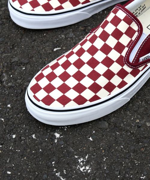 VANS（バンズ）の「VANS: 【エクスクルーシブ】 UA CLASSIC SLIP-ON（スリッポン・メンズ・ライトブルー/ワイン・8/8.5/9/9.5/10/11）」の3枚目の写真