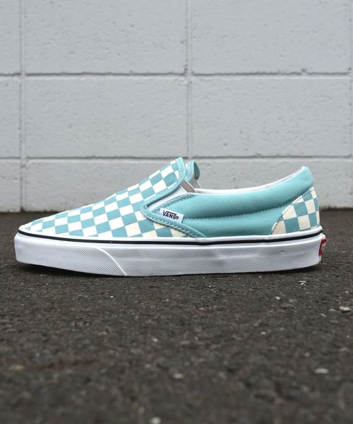 VANS（バンズ）の「VANS: 【エクスクルーシブ】 UA CLASSIC SLIP-ON（スリッポン・メンズ・ライトブルー/ワイン・8/8.5/9/9.5/10/11）」の14枚目の写真
